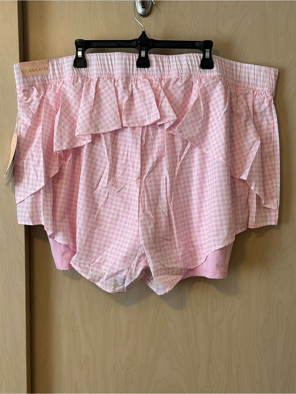 Blogilates Gingham Ruffle Shorts - Picture 4 of 4